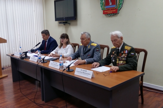 Год Великой Победы: волгоградские общественники подержали ветеранов Год Великой Победы: волгоградские общественники подержали ветеранов