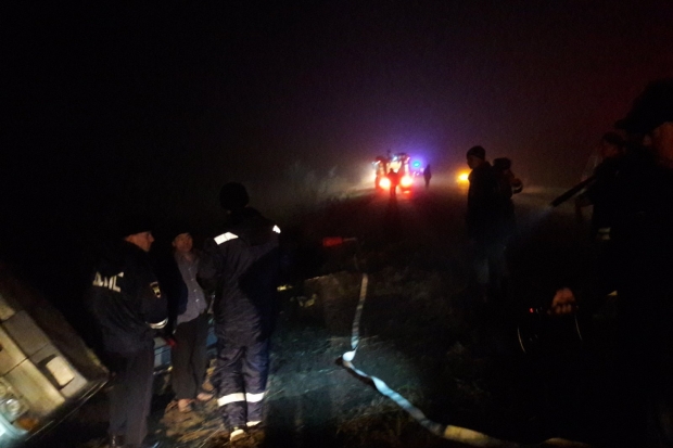 В Волгоградской области перевернулся автобус с пассажирами В Волгоградской области перевернулся автобус с пассажирами