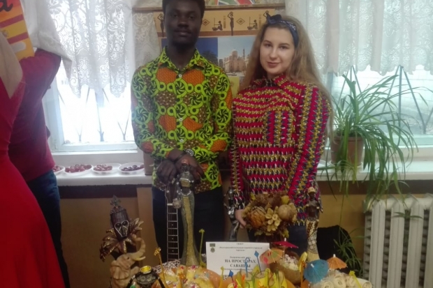 На фестивале в Волгограде представили кухни народов мира На фестивале в Волгограде представили кухни народов мира