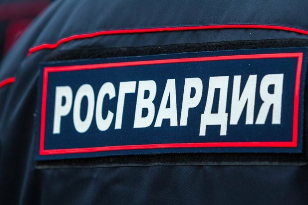 Находившийся в розыске подозреваемый задержан росгвардейцами в Камышине Находившийся в розыске подозреваемый задержан росгвардейцами в Камышине