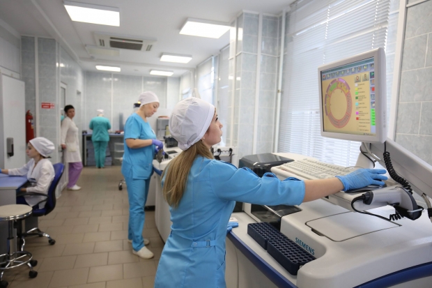 Боль в желудке может сказать о раке печени