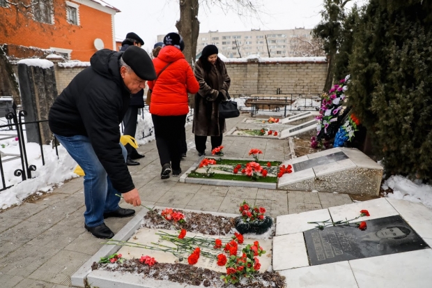 УФАС проверит обоснованность цены контракта на содержание кладбищ УФАС проверит обоснованность цены контракта на содержание кладбищ