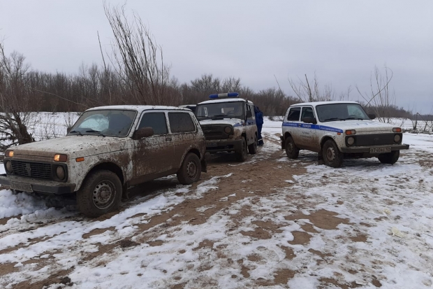 Тела двух рыбаков достали из водоема в Волгоградской области Тела двух рыбаков достали из водоема в Волгоградской области