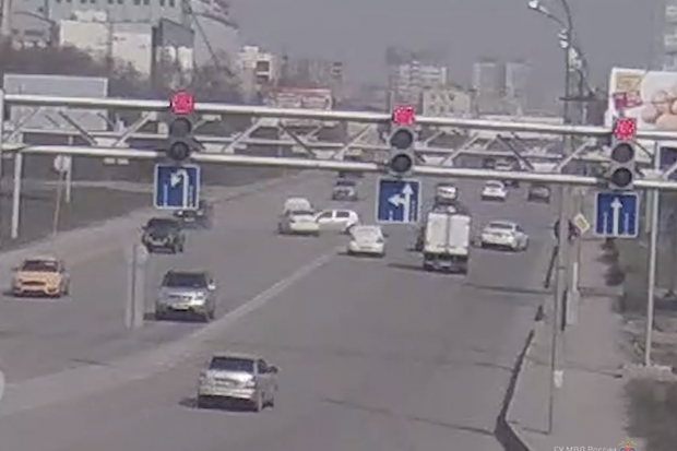Опубликовано видео ДТП с четырьмя пострадавшими в Волгограде Опубликовано видео ДТП с четырьмя пострадавшими в Волгограде