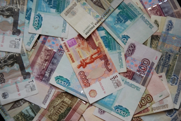 Волгоградец дважды стал жертвой мошенников и лишился 280 тысяч рублей Волгоградец дважды стал жертвой мошенников и лишился 280 тысяч рублей