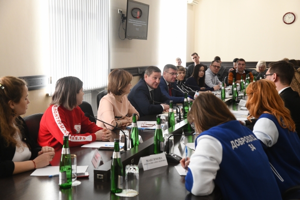 Волгоградские добровольцы станут помощниками в борьбе с коронавирусом Волгоградские добровольцы станут помощниками в борьбе с коронавирусом