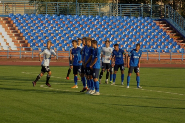 Волгоградский «Ротор-2» на сборах в Абрау-Дюрсо проиграл «Сатурну» 0:3 Волгоградский «Ротор-2» на сборах в Абрау-Дюрсо проиграл «Сатурну» 0:3