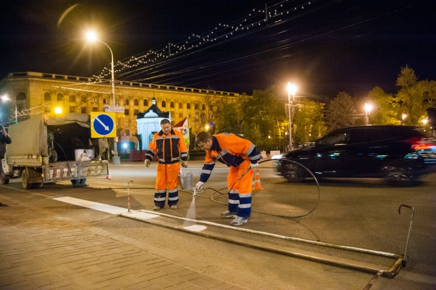В Волгограде дороги готовят на нанесению новой разметки В Волгограде дороги готовят на нанесению новой разметки