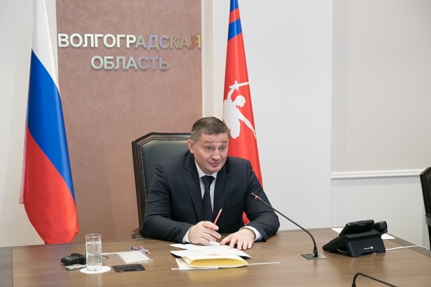 Волгоградский губернатор провел прием граждан в формате «удаленки» Волгоградский губернатор провел прием граждан в формате «удаленки»