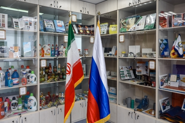 Бочаров и Джалали обсудили сотрудничество Волгоградской области и Ирана Бочаров и Джалали обсудили сотрудничество Волгоградской области и Ирана