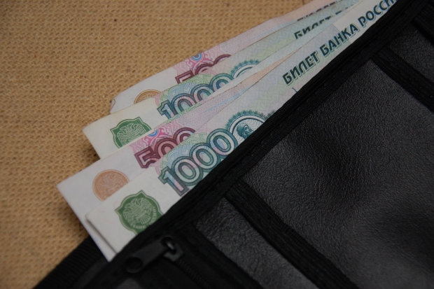 В Волгограде директор фирмы задолжал работника полмиллиона рублей В Волгограде директор фирмы задолжал работника полмиллиона рублей