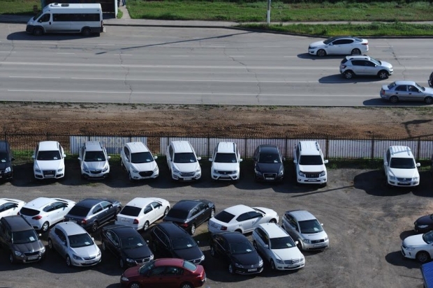 Волгоградцам назвали способ защитить свой двор от чужих автомобилей Волгоградцам назвали способ защитить свой двор от чужих автомобилей