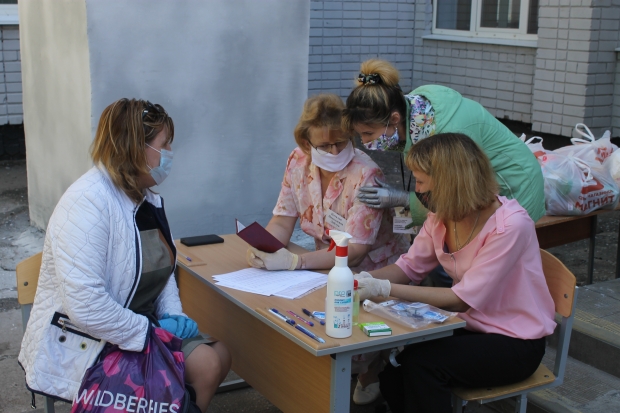 Волгоградские семьи в канун праздника получили продуктовые наборы Волгоградские семьи в канун праздника получили продуктовые наборы