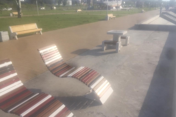 В Волгограде с набережной украли два шезлонга В Волгограде с набережной украли два шезлонга