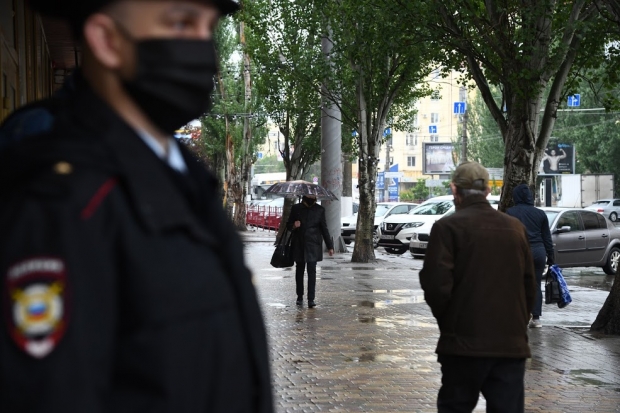 В Волгоградской области за сутки выявили 255 нарушителей режима В Волгоградской области за сутки выявили 255 нарушителей режима