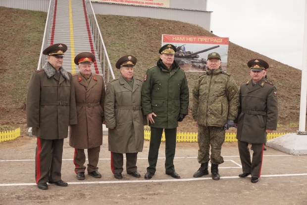 Командующий ЮВО Дворников стал генералом армии Командующий ЮВО Дворников стал генералом армии