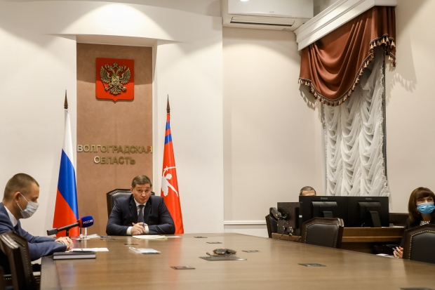 Устинов по поручению Владимира Путина провел прием жителей ЮФО Устинов по поручению Владимира Путина провел прием жителей ЮФО