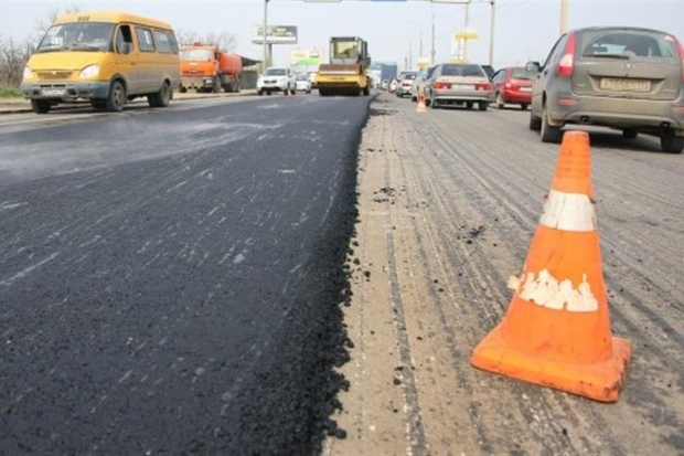 В Волгограде начали ремонт дороги по улице Гаражной