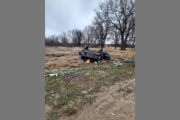 В Волгоградской области из-за взорвавшегося колеса пострадала девушка