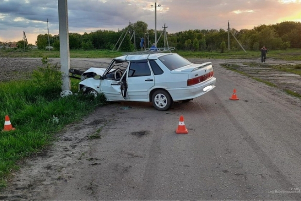 Под Волгоградом в ДТП с «Вольво» пострадала 26-летняя девушка