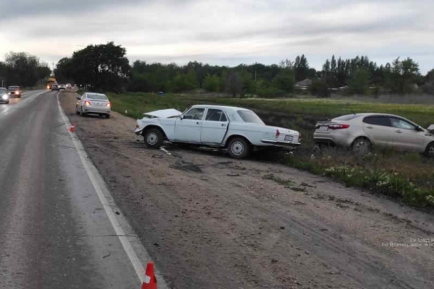 Под Волгоградом жертвой ДТП стал водитель раритетной «Волги»