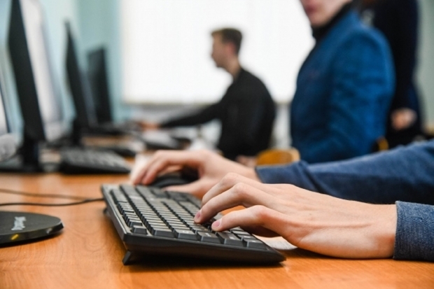 В Волгоградской области стало больше вакансий в сфере закупок