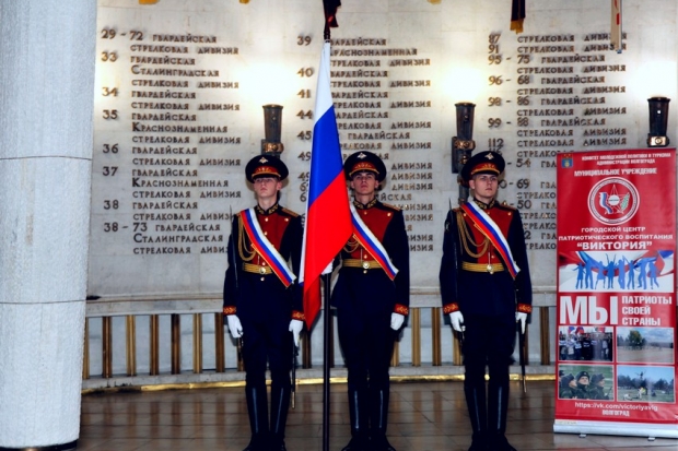 В Волгограде семьям погибших в СВО вручили ордена Мужества