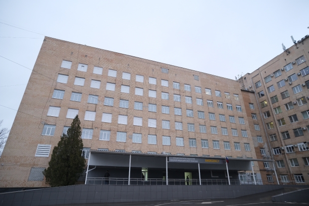 Бочаров проинспектировал ход модернизации больницы Фишера в Волжском